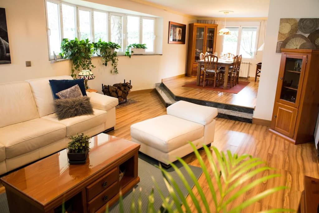 Chalet De 5 Habitaciones En La Sierra De Madrid El Olivo De Miraflores 미라플로레스 데 라 시에라 외부 사진