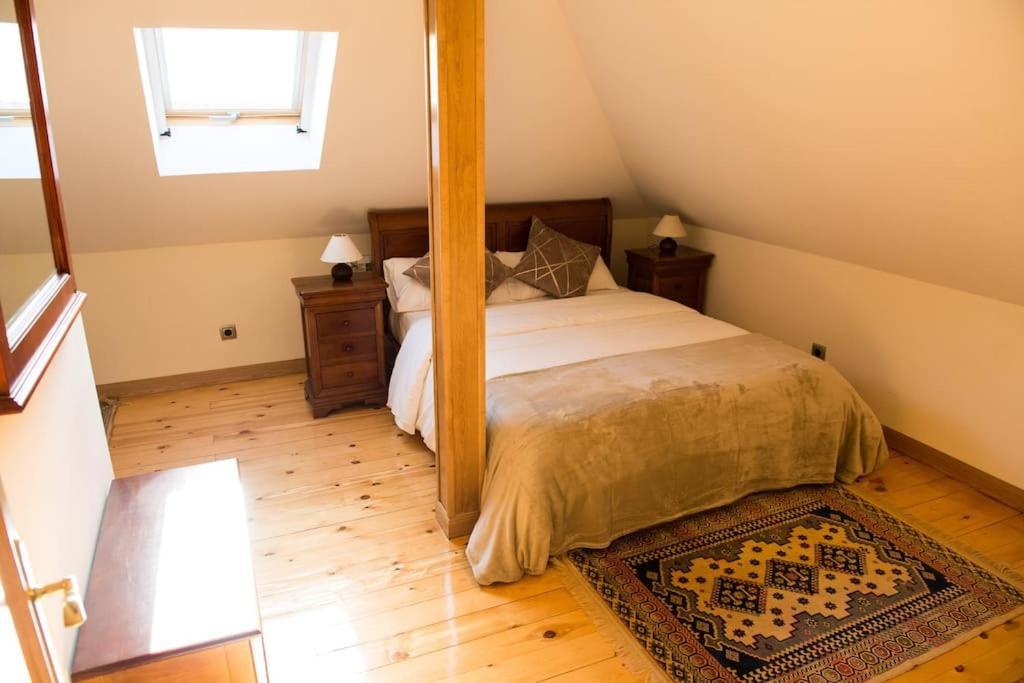 Chalet De 5 Habitaciones En La Sierra De Madrid El Olivo De Miraflores 미라플로레스 데 라 시에라 외부 사진