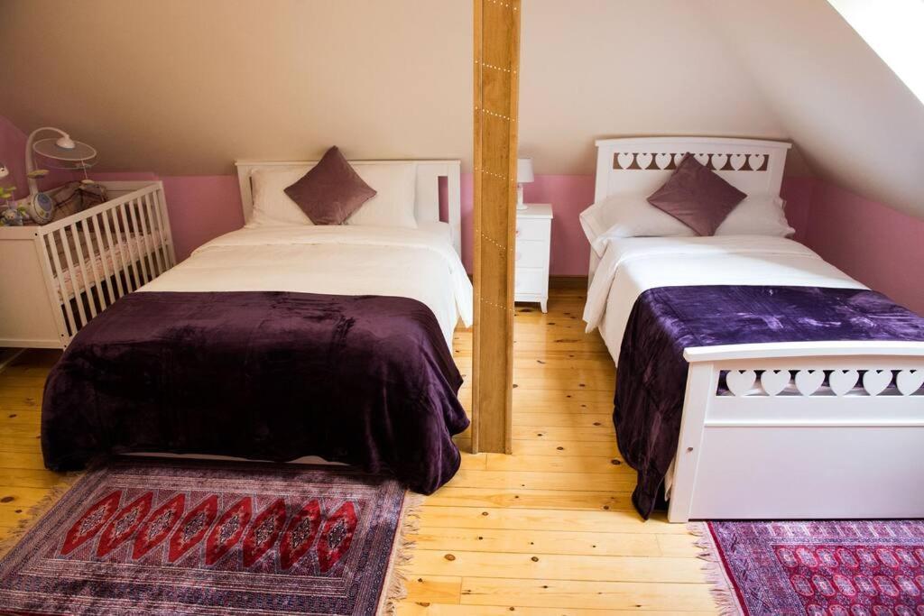 Chalet De 5 Habitaciones En La Sierra De Madrid El Olivo De Miraflores 미라플로레스 데 라 시에라 외부 사진