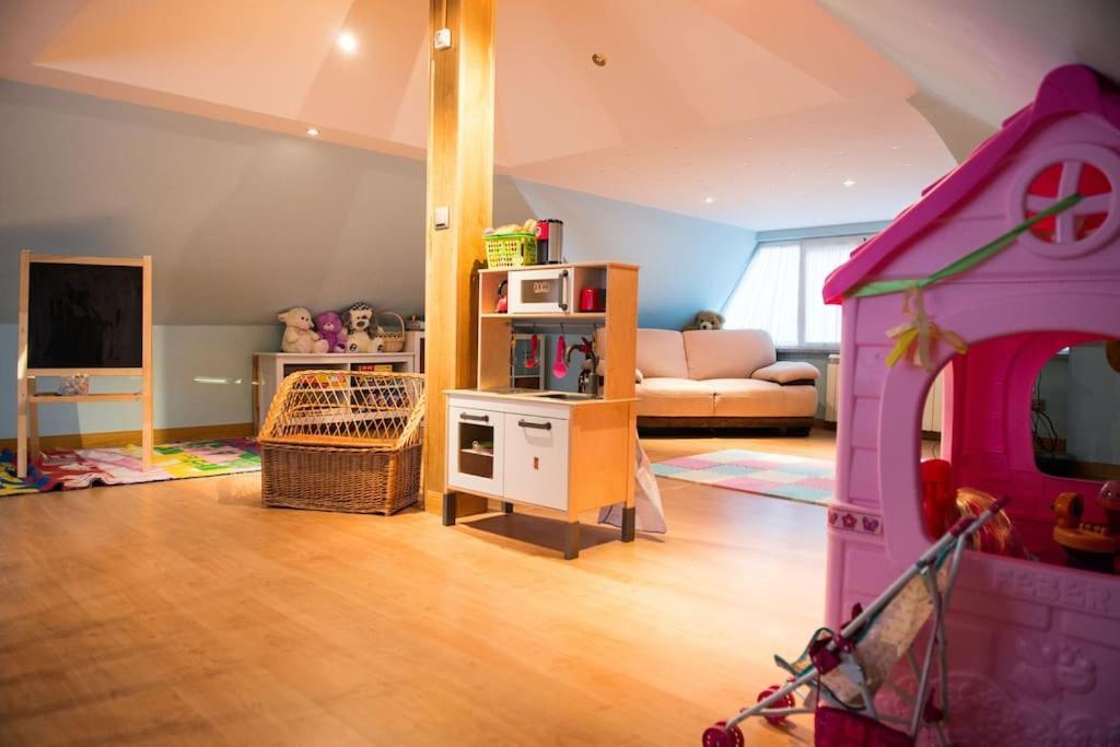 Chalet De 5 Habitaciones En La Sierra De Madrid El Olivo De Miraflores 미라플로레스 데 라 시에라 외부 사진